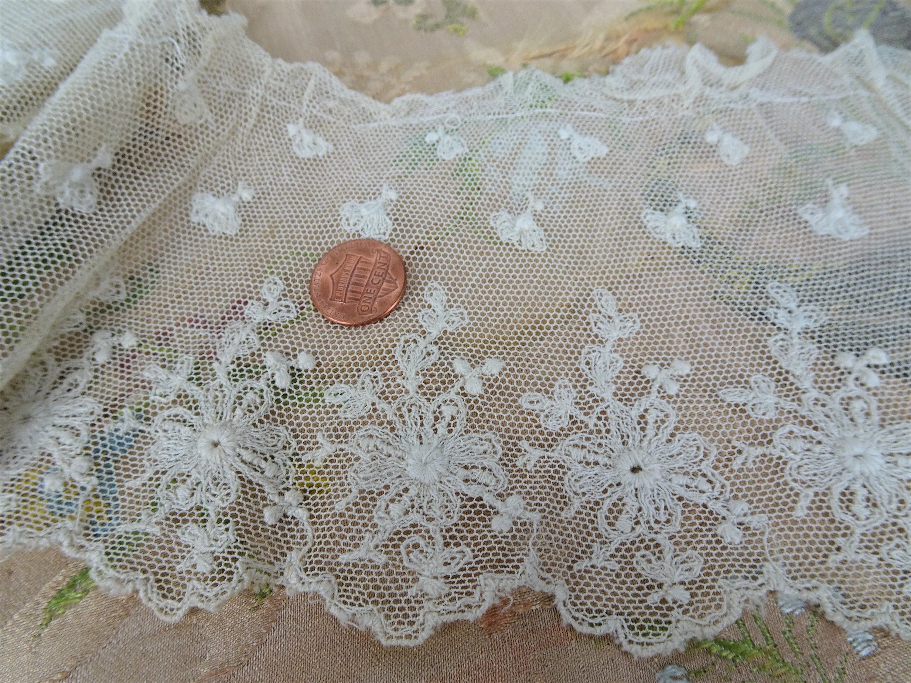 BEAUTIFUL Antique FRENCH Lace,Fine Netted Lace Trim,Flounce,Bridal Dress,Dolls,Heirloom Sewing,Antique Textiles,Collectible Vintage Lace