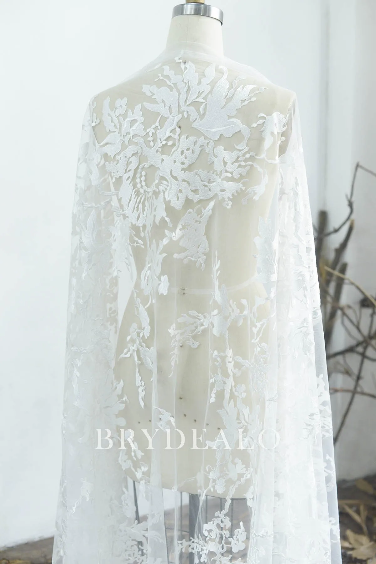 Disorderly Bushes Bridal Embroidery Lace Fabric